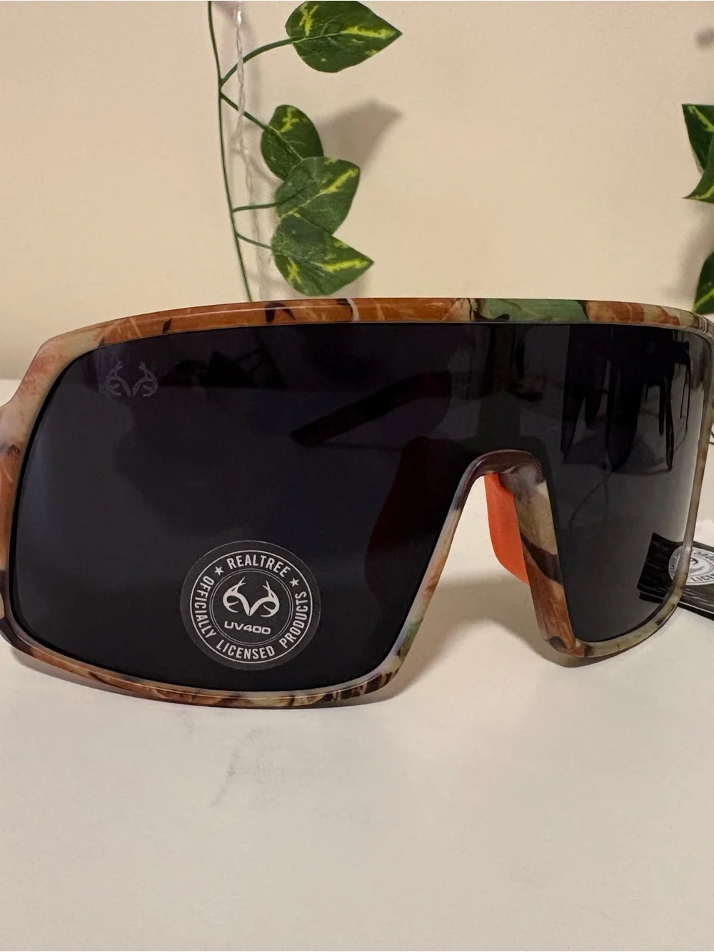 Realtree Camouflage Shield Sunglasses with Black Lenses